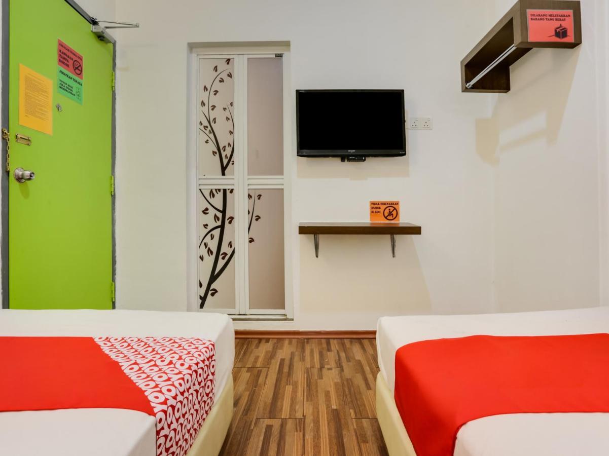 Hotel OYO 89617 Selesa View Bukit Gambir Exterior foto