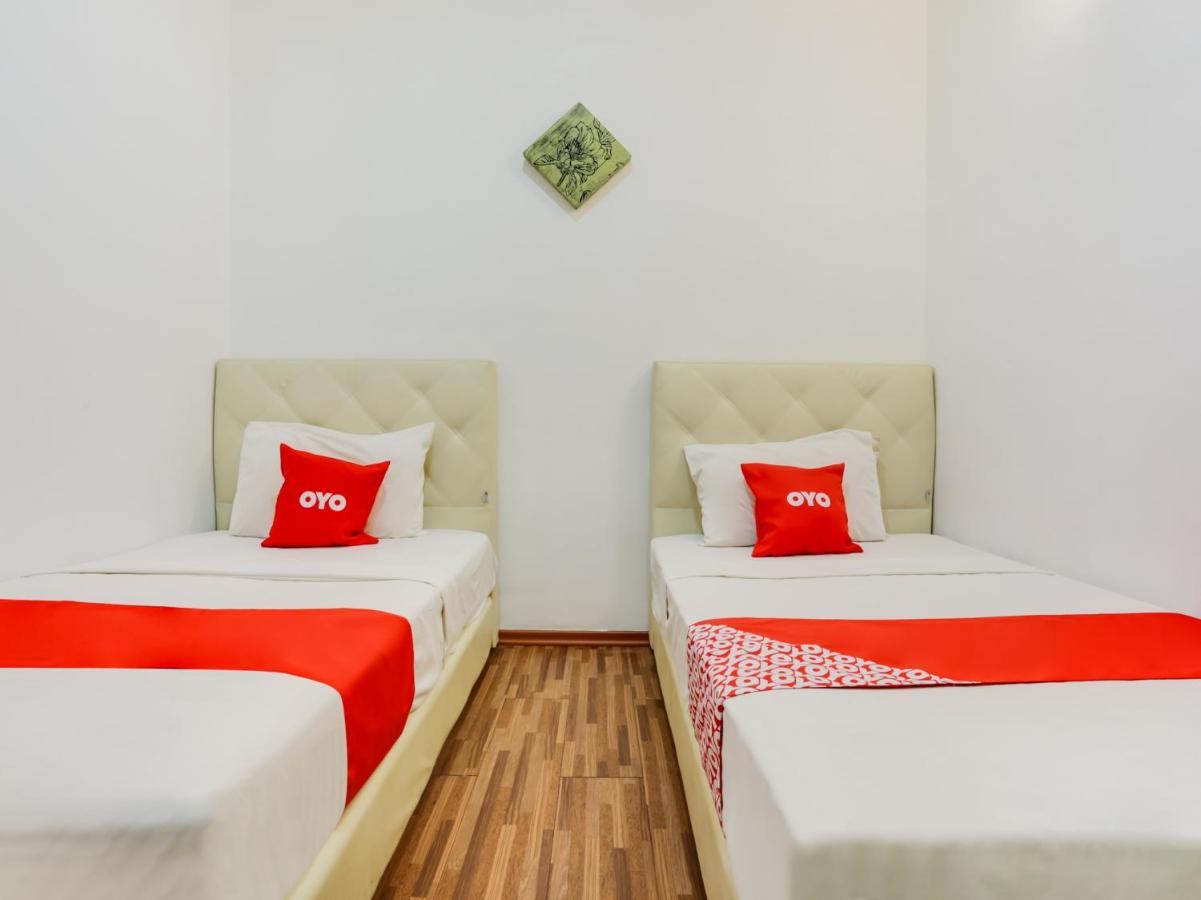 Hotel OYO 89617 Selesa View Bukit Gambir Exterior foto