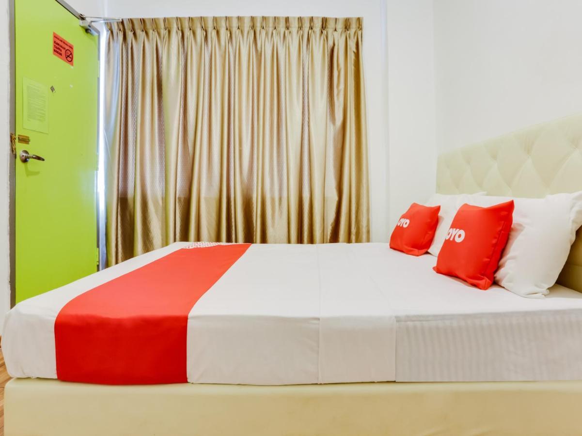 Hotel OYO 89617 Selesa View Bukit Gambir Exterior foto